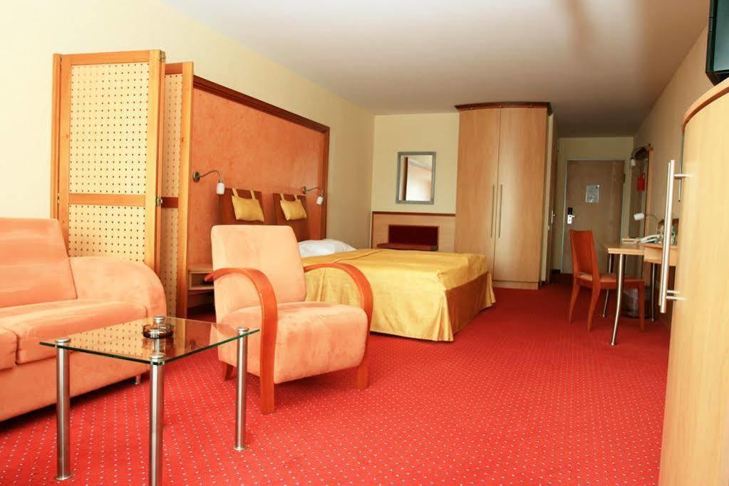 Hotel Ascot Bristol Πότσδαμ Εξωτερικό φωτογραφία